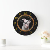 白いピットブルと赤いキスが顔中。 ラージ壁時計 (ホーム)