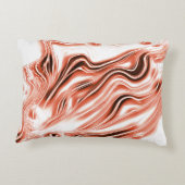 白いファンド上の赤い長い波状のトレースに光沢のあるサーモン アクセントクッション (裏面)