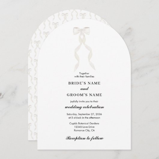 白いフォーマルリボンエレガントなウェディングアーチ 招待状 (正面/裏面)