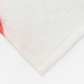 白いフクナの上に黒のイチゴ フリースブランケット (角)