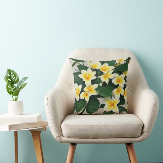白いフランギパニの花 クッション (椅子)