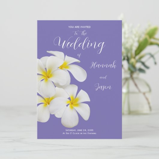 白いフランジパニの花、ニワトリ結婚ビの 招待状 (スタンド正面)