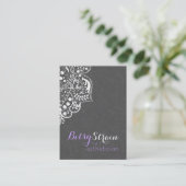 白いフローラレース可逆のグレーダマスク 名刺 (スタンド正面)