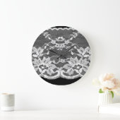 白いフローラレース：黒い背景。 ラージ壁時計 (ホーム)