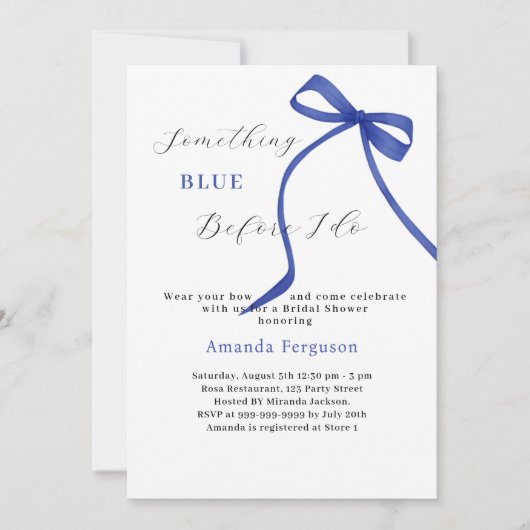 白いブライダルシャワーを弓を引く前に何か青 招待状 (正面)