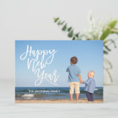 白いブラシのスクリプトHappy New Year写真 シーズンカード (スタンド正面)