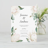 白いプロテア エレガントな花 緑のウェディング 招待状 (スタンド正面)