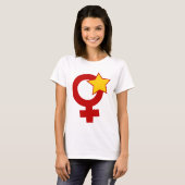 白いベビードールの赤い男女同権主義者 Tシャツ (正面フル)