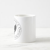 白いマグで黒いTOLの盾(2) コーヒーマグカップ (中央)
