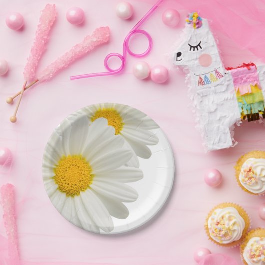 白いマーガレットデイジーの紙のパーティーのピクニックプレート ペーパープレート (パーティー)