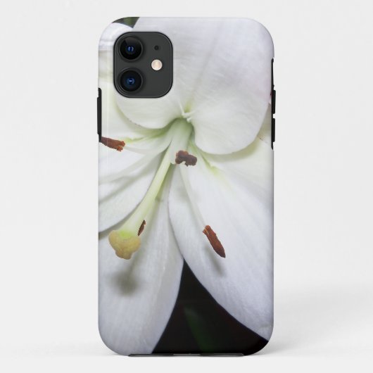 白いユリが近くに咲く Case-Mate iPhoneケース (裏面)