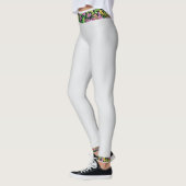 白いレギンスとフローラデザイン レギンス (左)