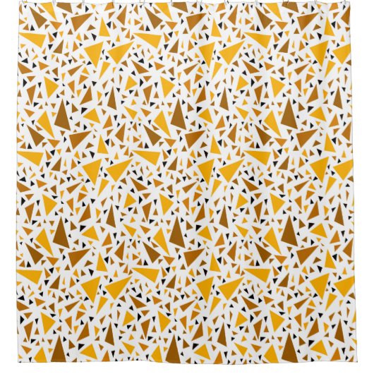 白いレトロ背景に黄色い茶色の三角形 シャワーカーテン (正面)