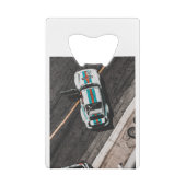 白いレーシングカー クレジットカード栓抜き (裏面)
