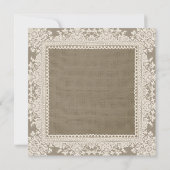 白いレースのピンクの蝶結びと麻の結婚式の招待状 招待状 (裏面)