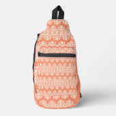白いレースのルック列を持つ桃 スリングバッグ (正面)