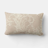 白いレースの結婚 ランバークッション (裏面)