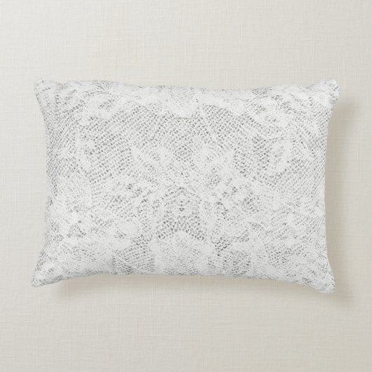 白いレースの背景 アクセントクッション (裏面)