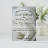 白いローズテクスチャ結婚カード 招待状 (スタンド正面)