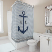 白いロープおよび海軍いかりのモノグラム シャワーカーテン (インサイチュ)