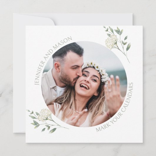 白いワイルドフラワー日付の写真の招待状を保存 (裏面)