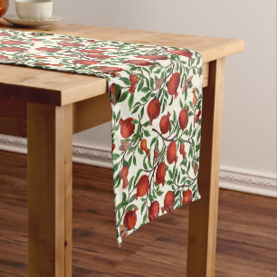 白い上にザクロとベラモス ショートテーブルランナー