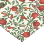 白い上にザクロとベラモス テーブルクロス (アングル)