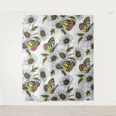 白い上にデイジーの蝶や花 タペストリー (正面)