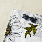 白い上にデイジーの蝶や花 ビーチタオル (インサイチュ)