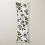 白い上にデイジーの蝶や花 ボディピロー (正面縦)