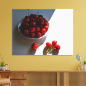白い上に熟したさくらんぼを持つ美的な静物 キャンバスプリント (インサイチュ (リビング))