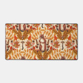 白い上に秋のリス デスクマット (正面)