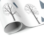 白い上に青い黒い木々のクリスマスパターン ラッピングペーパー (ロールコーナー)