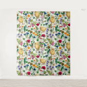 白い上に鶏や野草 タペストリー (正面)