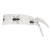 白い上の大きな黒いアリ行進の行 タイヘッドバンド (回転90)