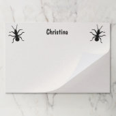 白い上の大きな黒い不気味なアリ ペーパーパッド (折り畳み)