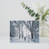 白い不思議の国の青い傘 ポストカード (スタンド正面)