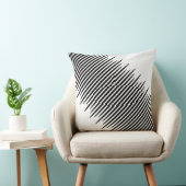 白い中央に不均一な千鳥付き黒線 クッション (椅子)