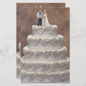 白い五層結婚のケーキとブライダルカップル 便箋 (正面/裏面)