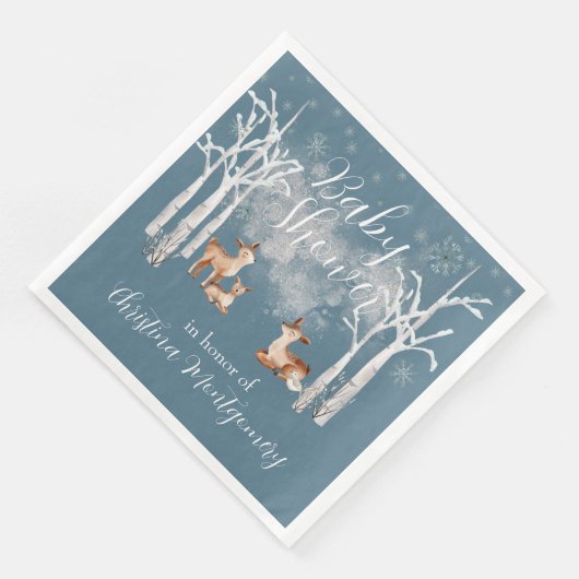 白い冬の森の中の鹿の赤ん坊のシャワー（青） (コーナー)