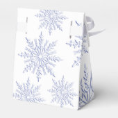 白い冬の結婚式の青い雪片 フェイバーボックス (裏面サイド)