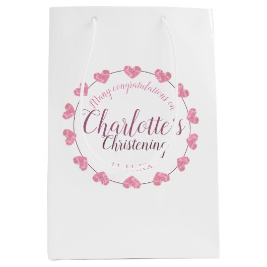 白い及びピンクの花の女の赤ちゃんの《キリスト教》洗礼式や命名式のギフトバッグ ミディアムペーパーバッグ (正面)