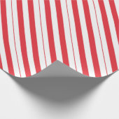 白い及び深紅のキャンディ・ケーンの対角線は縞で飾ります ラッピングペーパー (角)