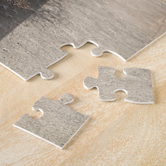 白い壁のコテージに対して成長する藤 ジグソーパズル (側面)