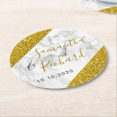 白い大理石および金ゴールドのグリッターの結婚式 ラウンドペーパーコースター (アングル)