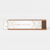 白い大理石で幾何学的なモダンなのどのばら色の金ゴールド デスクネームプレート (正面)