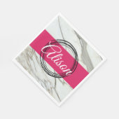 白い大理石と明るい赤紫色ピンクの名前を追加 スタンダードランチョンナプキン (角)