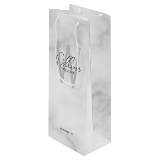 白い大理石のパーソナライズされたスクリプトグロムスマンの名前 ワインギフトバッグ (正面アングル)
