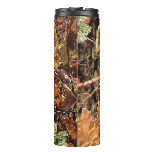 白い尾の鹿の頭の秋のエネルギーが千に威勢よく タンブラー (裏面)