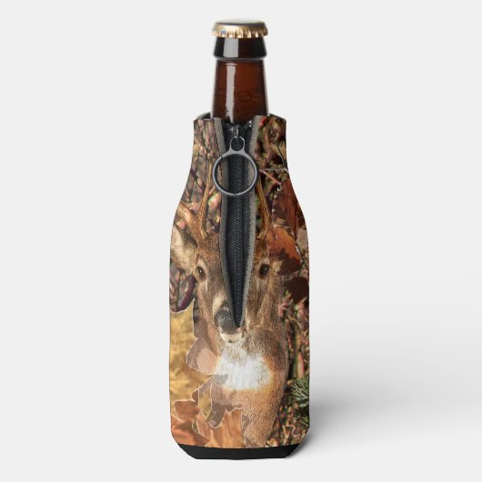 白い尾の鹿の頭の秋のエネルギーが千に威勢よく ボトルクーラー (ボトル裏面)